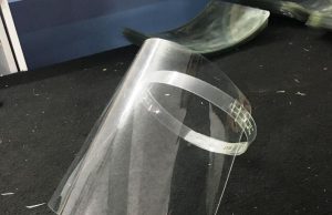 Au decorat studiouri TV, acum fac viziere de protecție Vizera produsă de Showmine Târgoviște