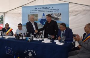 A fost semnat contractul „Rețele apă și canalizare Crevedia”