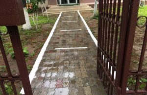 Elevii de a VIII-a și a XII-a s-au întors la școală!