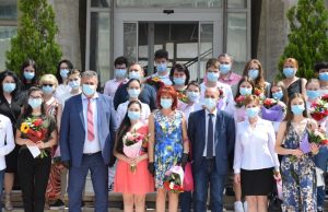 Îndemn emoționant pentru elevii dâmbovițeni de 10: ”Credeți cu tărie în România!”