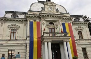 Cei 481 de angajați ai DAS Târgoviște care ar trebui să primească stimulentul de risc mai au de așteptat