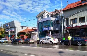 Poartă masca de protecție în spațiile publice, altfel riști să fii amendat!