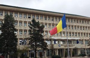 Măsuri de ultimă oră pe plan județean: restaurante, cafenele și jocuri de noroc închise în Târgoviște, Văleni Dâmbovița și Răzvad, purtatul măștii obligatoriu în tot județul!