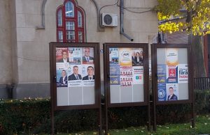 Eu votez, tu votezi, ea votează, el votează!