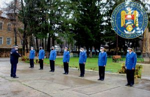 Zece jandarmi dâmbovițeni, la încheierea mandatului de onoare în instituția “Oamenilor de arme”