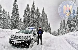 Pleci mâine în Munții Bucegi? Citește întâi ce-ți recomandă jandarmii montani!