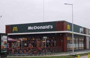 Mai bine mai târziu decât niciodată! Primul McDonald’s din Dâmbovița s-a deschis azi la Târgoviște!