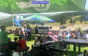 Campania de prevenire a polițiștilor dâmbovițeni, ”Vacanță în siguranță”, a ajuns și la Padina, în Bucegi