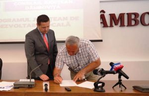 46 de noi contracte au fost semnate astăzi de președintele Corneliu Ștefan, în vederea finanțării de investiții prin Programul Județean de Dezvoltare Locală