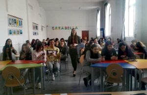 Atelier de informare Eurodesk „Mobilități europene de tineret” la Colegiul Național Constantin Carabella din Târgoviște