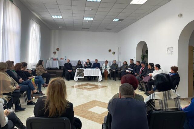 Foto acțiune poliție și jandarmerie la Cândești - Dâmbovița