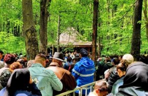 Jandarmii dâmbovițeni vor fi în mijlocul cetățenilor de sărbătoarea „Izvorul Tămăduirii”