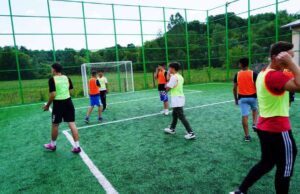 Inaugurare teren minifotbal în comuna Hulubești