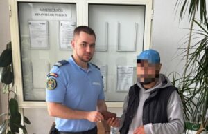 Jandarm dâmbovițean, exemplu de corectitudine: a găsit un portofel și l‑a returnat proprietarului în timp record